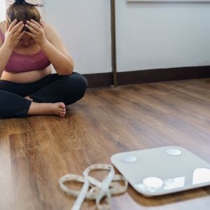 Qual o melhor horário para se pesar? Descubra o momento ideal